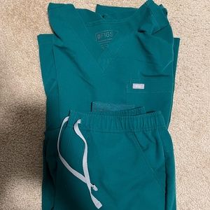 Figs Men's Scrubs (Matching Shirt and Pant), Medium, Forest Green
